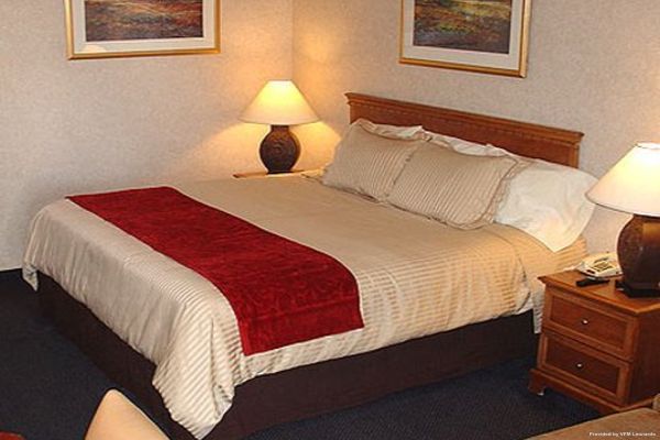 HOMEPLACE INN AND SUITES (Jacksonville)
